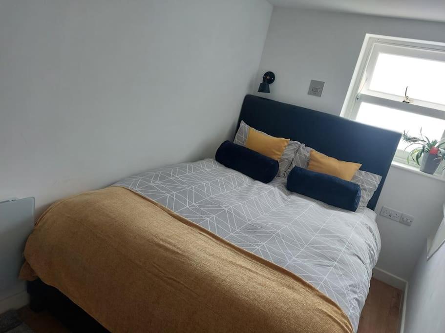 1 Bedroom Modern Duplex 南安普敦 外观 照片